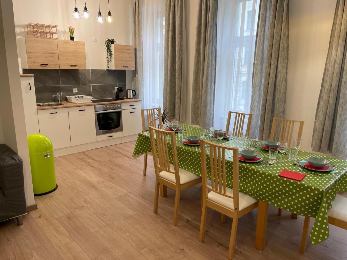 Gesamte Unterkunft Fuer 6 Personen Vienna Luaran gambar